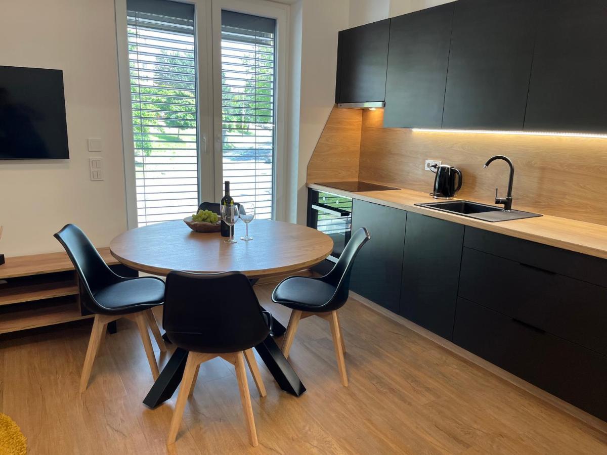 Apartmany Kyjov キヨフ エクステリア 写真